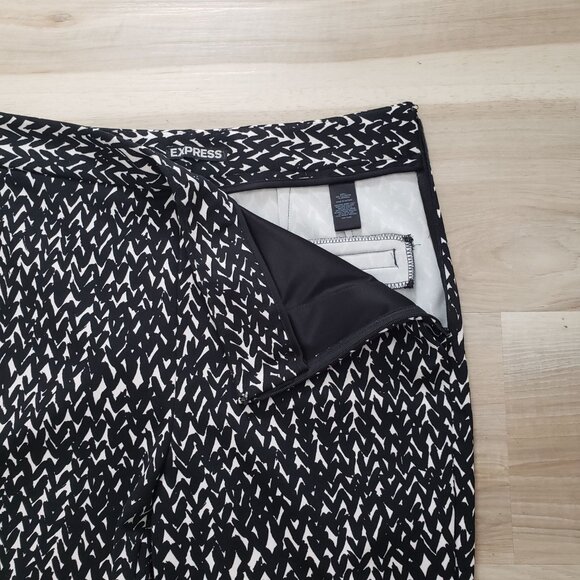 Express Geometric Printed Straight Leg Ankle Trouser Pants Black & White Size 2R - Picture 5 of 11